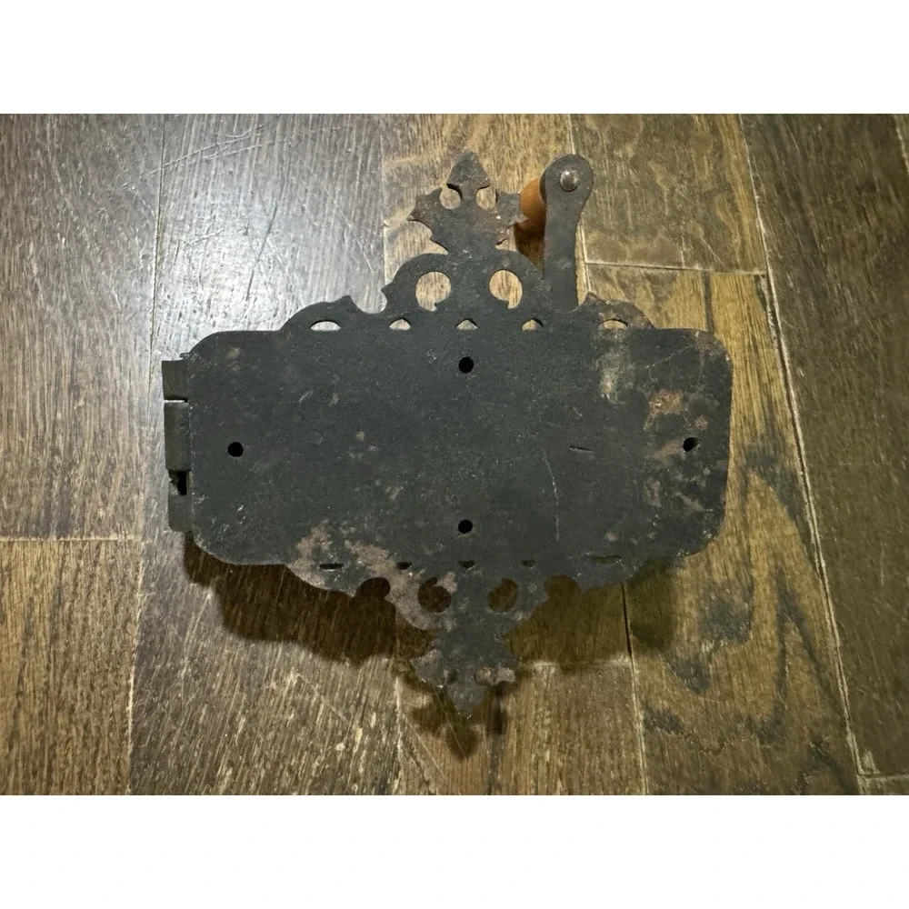 Vintage Antique Cast Iron Wall Mount Dazey Americana Can Opener